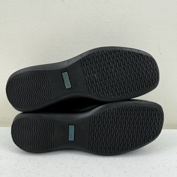 Cobbie Cuddlers Black Leather Upper Zip Comfort Walking Shoes Size 8 Wide - Picture 10 of 14